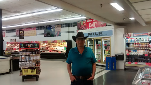 Grocery Store «Cash Saver», reviews and photos, 204 W Main St, Camden, TN 38320, USA