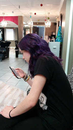Beauty Salon Pretty Hair Salon Reviews And Photos 6000 Babcock