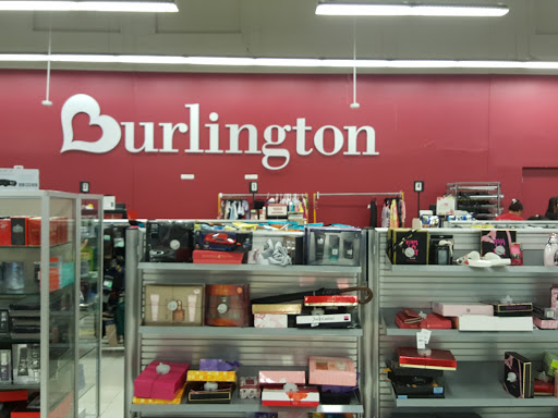 Clothing Store «Burlington Coat Factory», reviews and photos, 4500 S Damen Ave, Chicago, IL 60609, USA