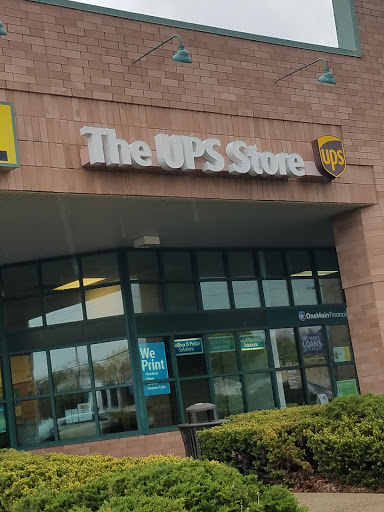 Shipping and Mailing Service «The UPS Store», reviews and photos, 2227 US-1, North Brunswick Township, NJ 08902, USA
