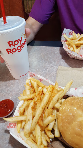 Fast Food Restaurant «Roy Rogers», reviews and photos, 301 Ballenger Center Dr, Frederick, MD 21703, USA