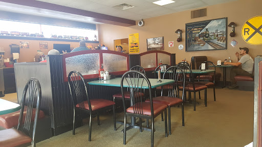 Restaurant «Lindenwald Station», reviews and photos, 2535 Pleasant Ave, Hamilton, OH 45015, USA