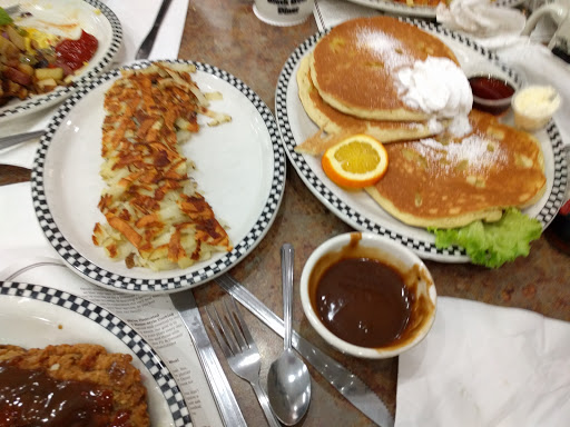 American Restaurant «Fremont Black Bear Diner», reviews and photos, 5035 Mowry Ave, Fremont, CA 94538, USA