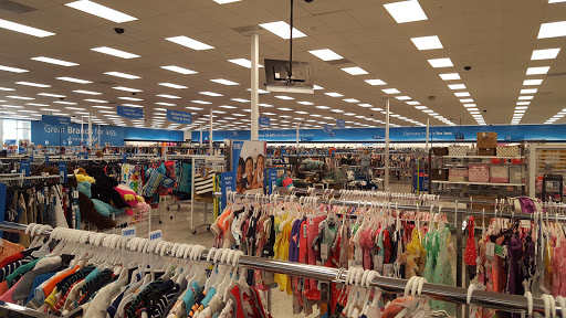 Clothing Store «Ross Dress for Less», reviews and photos, 415 South State Road 7, Hollywood, FL 33023, USA