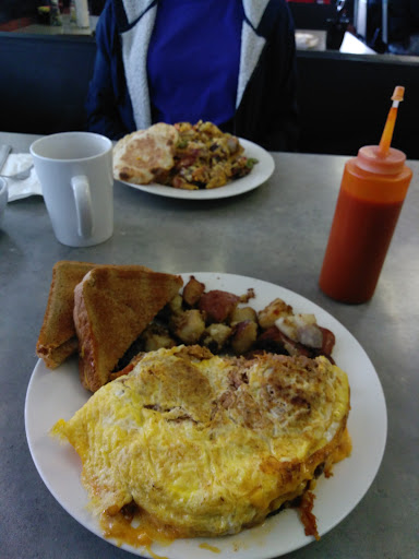 Cafe «Tiny Tims Cafe», reviews and photos, 500 Washington St, Auburn, MA 01501, USA