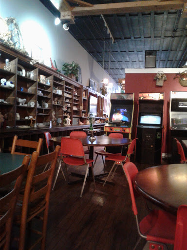 Italian Restaurant «Hometown Classic Pizza», reviews and photos, 12 W Main St, Greenfield, IN 46140, USA
