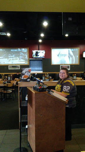 Chicken Wings Restaurant «Buffalo Wild Wings», reviews and photos, 6 Walmart Dr, Moundsville, WV 26041, USA