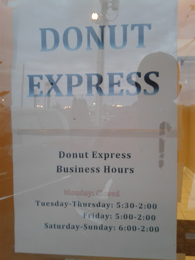 Bakery «Donut express», reviews and photos, 1732 Midland Trail, Shelbyville, KY 40065, USA