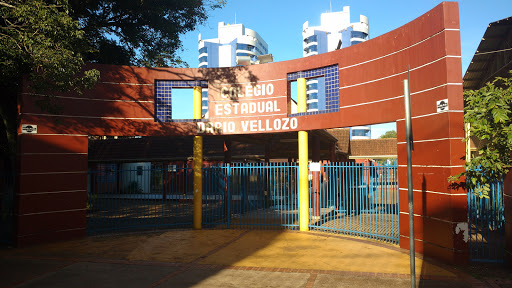 Colégio Estadual Dario Vellozo, Rua Haroldo Hamilton, 271 - Centro, Toledo - PR, 85905-390, Brasil, Entidade_Pública, estado Paraná