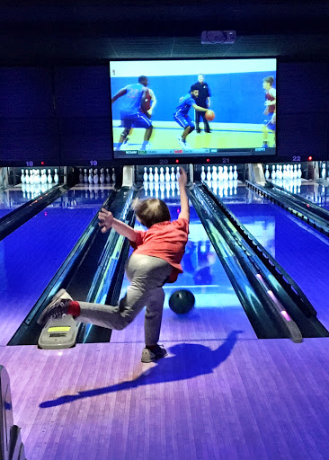 Bowling Alley «Bowlero Norcross», reviews and photos, 6345 Spalding Dr, Norcross, GA 30092, USA