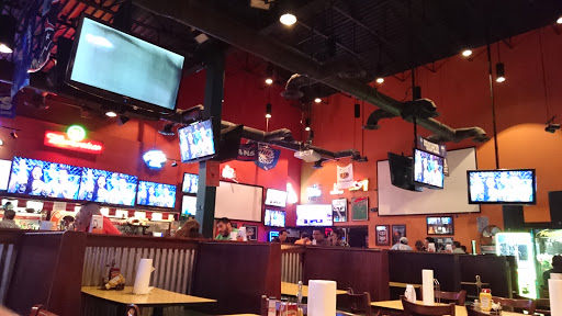 Chicken Wings Restaurant «Buffalo Wings & Rings», reviews and photos, 1600 N Westgate Dr #100, Weslaco, TX 78596, USA