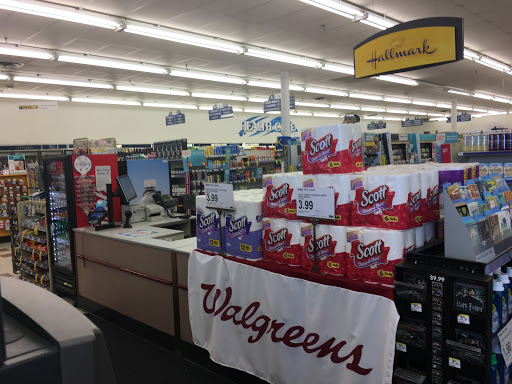 Drug Store «Walgreens», reviews and photos, 167 N Broadway, Salem, NH 03079, USA