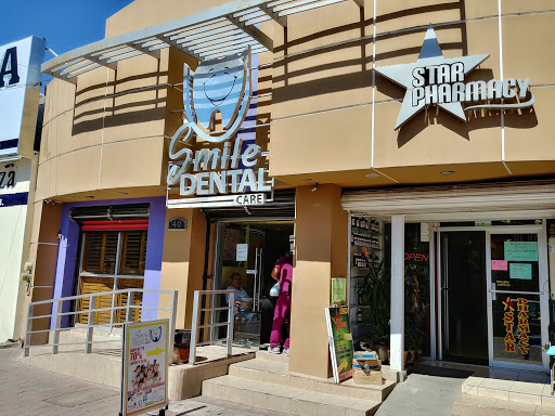 Smile Dental Care, Pesqueira Plaza, Fundó Legal, Centro, 84030 Nogales, Son., México, Ortodoncista | SON