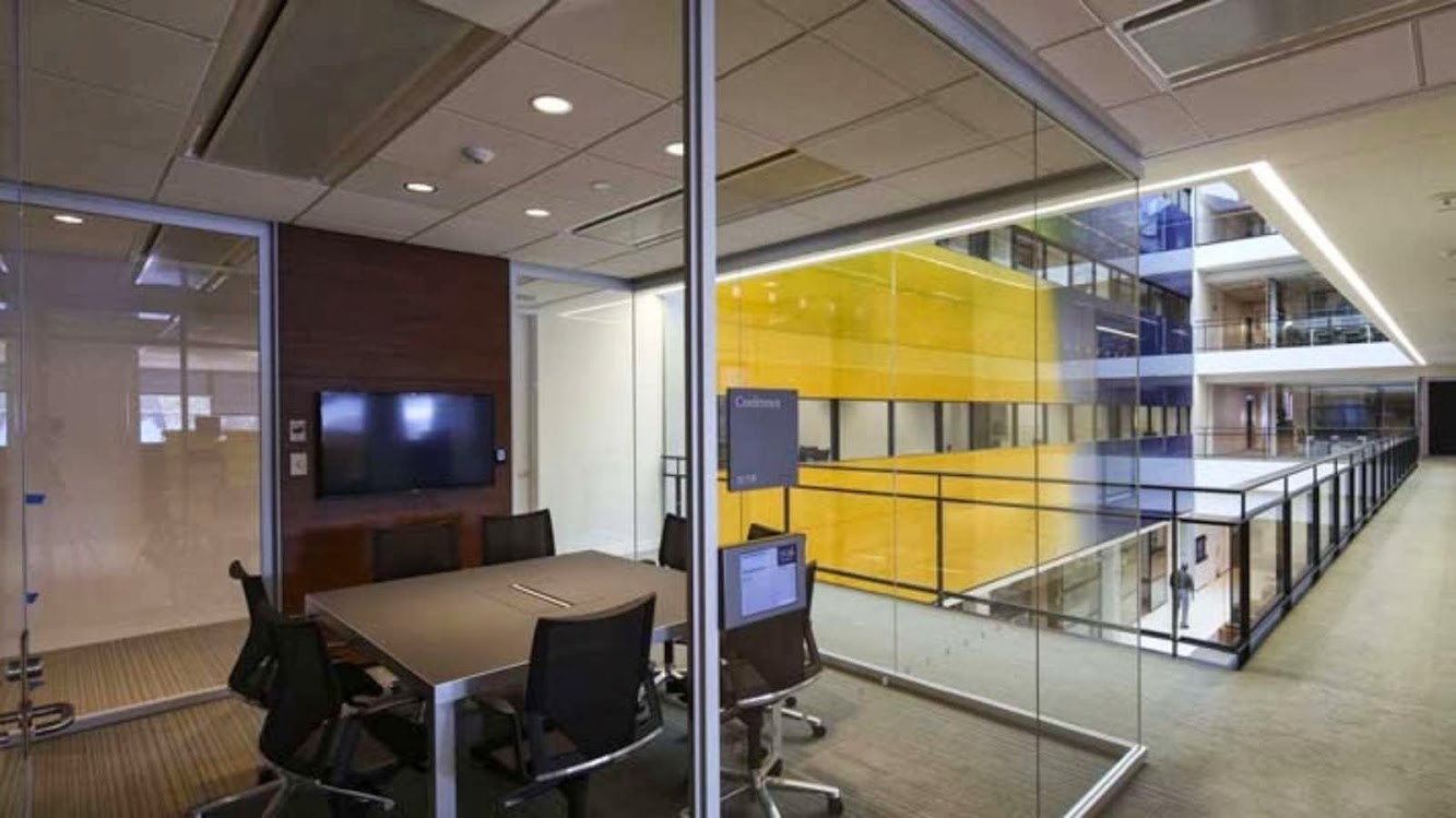 Yale School of Management by Foster Partners
