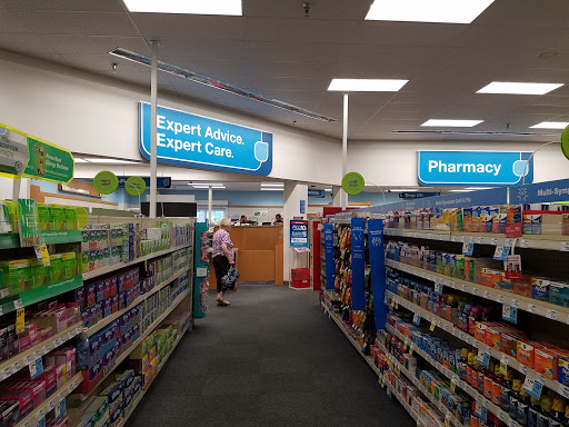 Drug Store «CVS», reviews and photos, 121 E Lake St, Bloomingdale, IL 60108, USA