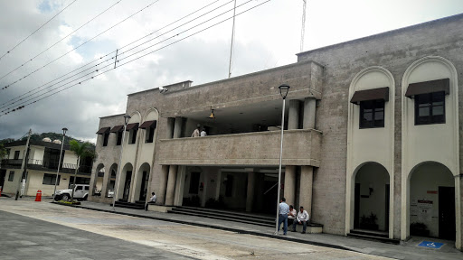Palacio Municipal Ixtaczoquitlan, Ruiz Galindo s/n, Centro, 94450 Ixtaczoquitlán, Ver., México, Recinto para eventos | VER