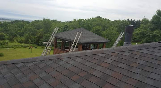 Roofing Contractor «Professional Roofing & Construction», reviews and photos, 596 University Ave, Dubuque, IA 52001, USA