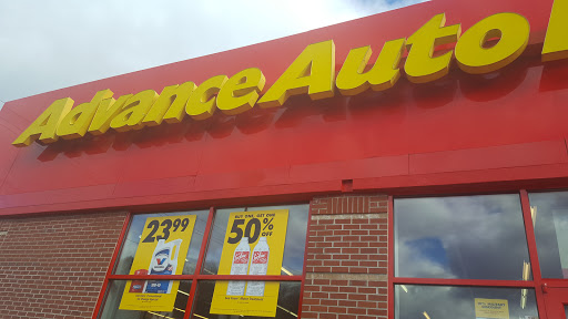 Auto Parts Store «Advance Auto Parts», reviews and photos, 32 Rubber Ave, Naugatuck, CT 06770, USA