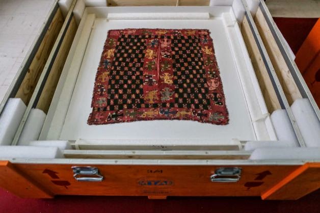 Sweden returns pre-Incan funeral shroud to Peru Sweden returns pre-Incan funeral shroud to Peru