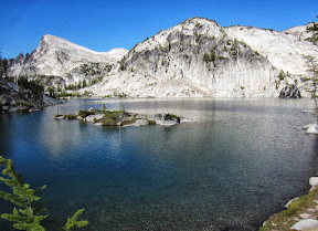 Little Annapurna above Sprite Lake