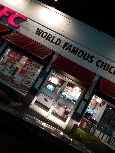 Fast Food Restaurant «KFC», reviews and photos, 3555 Flat Shoals Rd, Decatur, GA 30034, USA