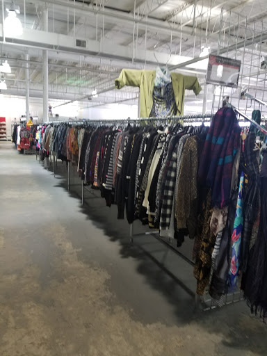 Thrift Store «The Salvation Army Family Store & Donation Center», reviews and photos