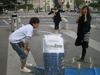 3D Street Paintings Seen On www.coolpicturegallery.us 3D Street Paintings Seen On www.coolpicturegallery.us