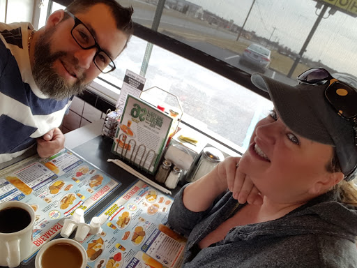 Breakfast Restaurant «Waffle House», reviews and photos, 37 S Cory Ln, Smyrna, DE 19977, USA
