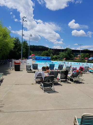 Swimming Pool «Mon Tsunami Wave Pool», reviews and photos, 1 Sandcastle Dr, West Homestead, PA 15120, USA