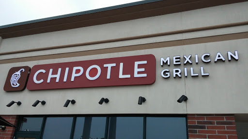 Mexican Restaurant «Chipotle Mexican Grill», reviews and photos, 530 Memorial Dr, Chicopee, MA 01020, USA