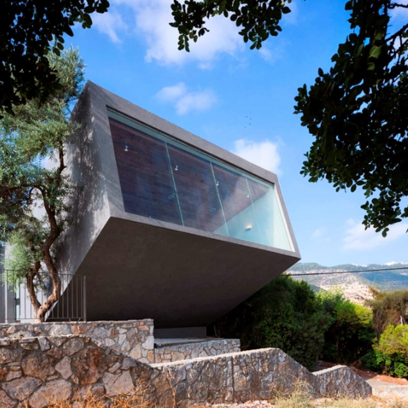 Nesher Yad Lebanim by So Architecture