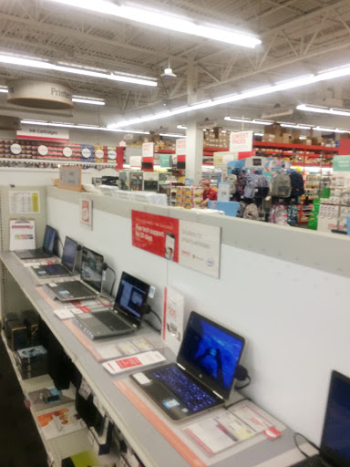 Office Supply Store «Staples», reviews and photos, 436 Southbridge St, Auburn, MA 01501, USA
