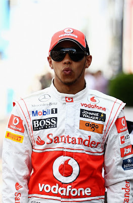 поцелуйчик Льюиса Хэмилтона на Гран-при Монако 2011