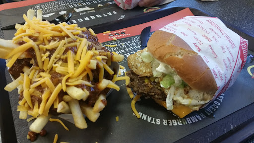 Hamburger Restaurant «Fatburger», reviews and photos, 7984 La Palma Ave, Buena Park, CA 90620, USA