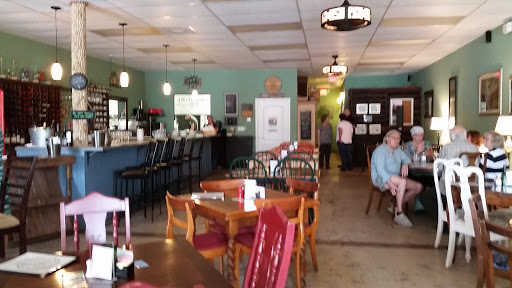 Tapas Restaurant «Twisted Grape Wine Bar and Cafe», reviews and photos, 1193 Eglin Pkwy, Shalimar, FL 32579, USA