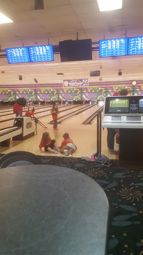 Bowling Alley «Kent Lanes-11th Frame», reviews and photos, 1524 S Water St, Kent, OH 44240, USA