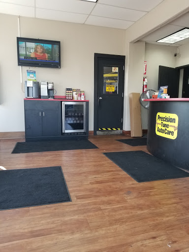 Auto Repair Shop «Precision Tune Auto Care», reviews and photos, 6201 Marlboro Pike, District Heights, MD 20747, USA