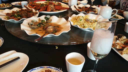 Chinese Restaurant «New Port Seafood», reviews and photos, 50 N La Cienega Blvd #130, Beverly Hills, CA 90211, USA