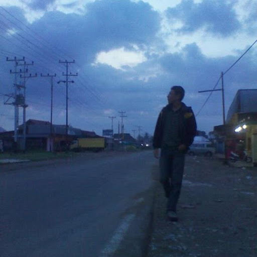Lihat profil lengkapku