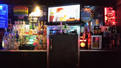 Gay Bar «Teddy Bear Bar & Grill Inc», reviews and photos, 1148 Garvin Pl, Louisville, KY 40203, USA