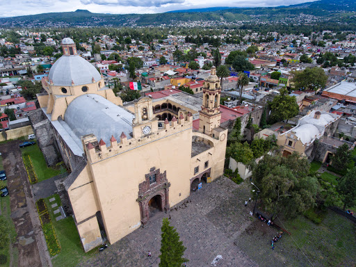 Parroquia San Bernardino de Siena, Av. Nuevo León 24, Xochimilco, 16070 Ciudad de México, CDMX, México, Iglesia católica | COL