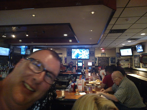 Bar & Grill «Benchwarmers», reviews and photos, 23 NY-25A, Mt Sinai, NY 11766, USA