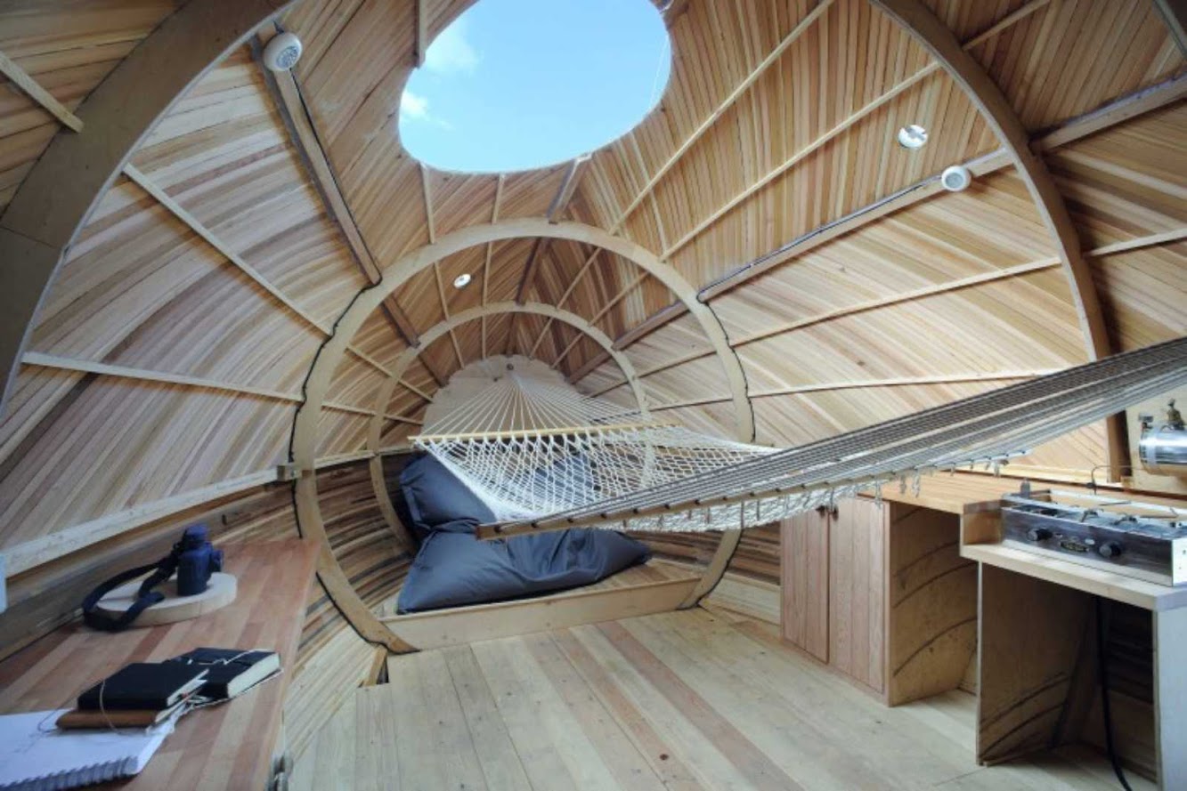 Exbury Egg by Stephen Turner