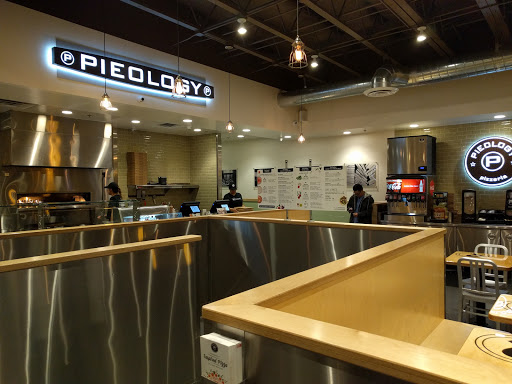 Pizza Restaurant «Pieology», reviews and photos, 915 W Huntington Dr, Monrovia, CA 91016, USA