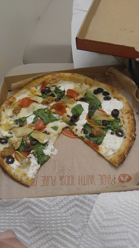 Pizza Restaurant «Blaze Pizza», reviews and photos, 3540 Riverside Plaza Dr, Riverside, CA 92506, USA