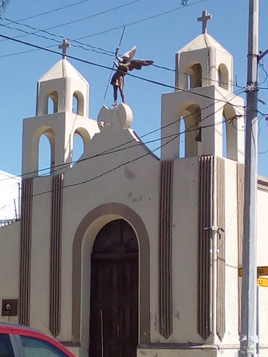 Capilla San Miguel Arcángel, 66649, Calle Juan Zuazua 314, San Miguel, Cd Apodaca, N.L., México, Iglesia | NL