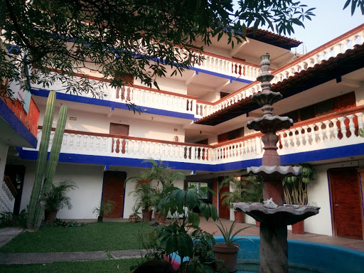 Hotel Posada El Amigo Raul, Av. Romulo Hernandex 85, El Vado Oaxtepec, 62738 Oaxtepec, México, Hostal | MOR