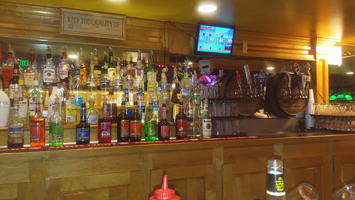 Bar «Lins Long Lake Tavern», reviews and photos, 8946 S Sprinkle Rd, Portage, MI 49002, USA