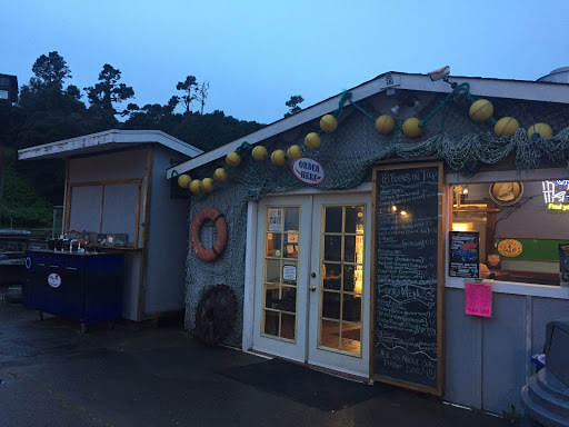 Angler Fish Restaurant «Sea Pal Cove», reviews and photos, 32390 N Harbor Dr, Fort Bragg, CA 95437, USA
