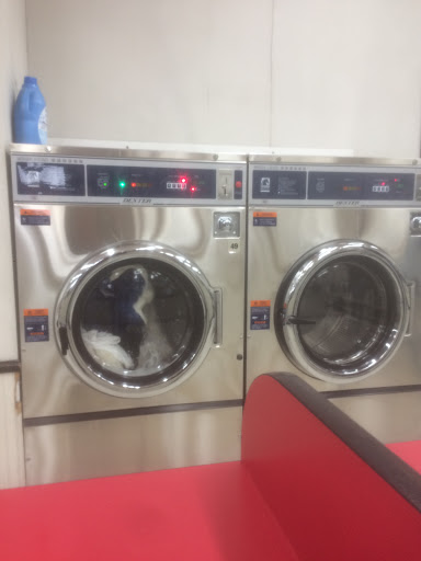 Laundromat «Elmwood Laundry», reviews and photos, 2887 College Ave #4, Berkeley, CA 94705, USA